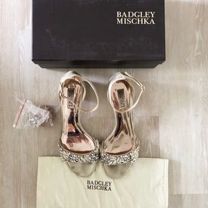 Badgley Mischka Block Heel